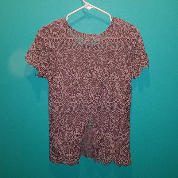 Lace top - Picture 2 of 3